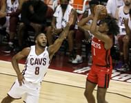 Houston Rockets v Cleveland Cavaliers
